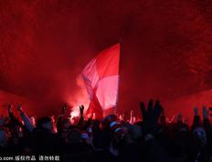 天秀(xiù)操作！阿森纳官方视角：道(dào)曼穿裆接马赛回旋，最(zuì)后挑射破门