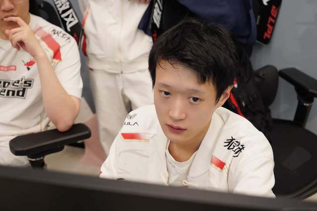 LPL季后賽(sài)：TES大战AL，胜者与BLG争夺联賽(sài)冠军！