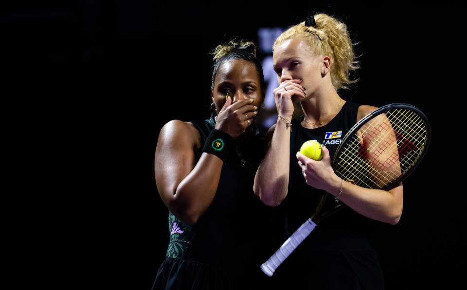 WTA总决赛第6日综述：萨巴伦卡全胜晋级，衛(wèi)冕冠军高芙出局