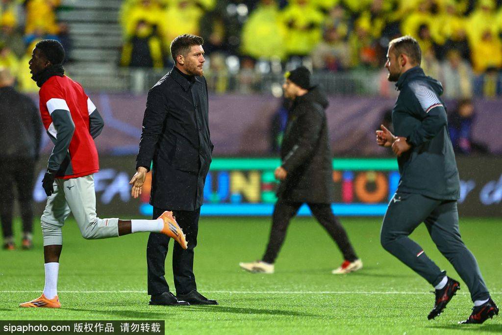 让一追三，广安(ān)板楯蛮队客场全取三分！