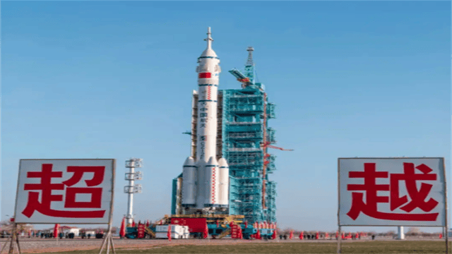 全球紧盯神舟!11天操作秀让美哑聲(shēng),中国硬核实力彻底藏不住