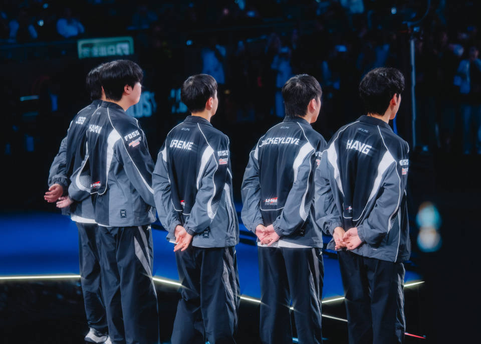 LOL战队全球實(shí)力榜更新：LCK包攬(lǎn)前(qián)四，TES升至第六！